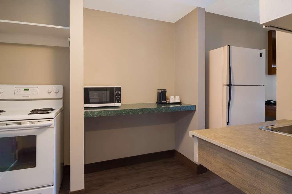Canadas Best Value Inn & Suites Камлупс Номер фото